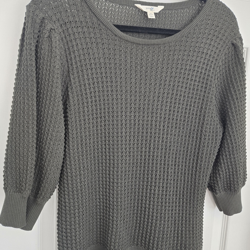 Women's Dark Green Sweater